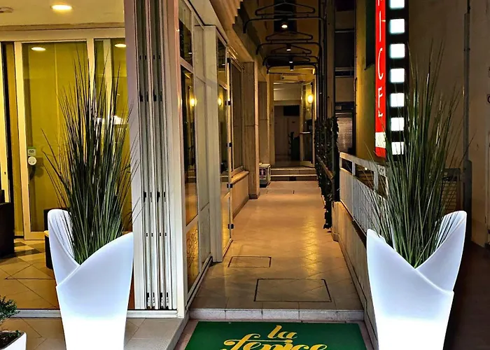 Hotel La Fenice Cattolica